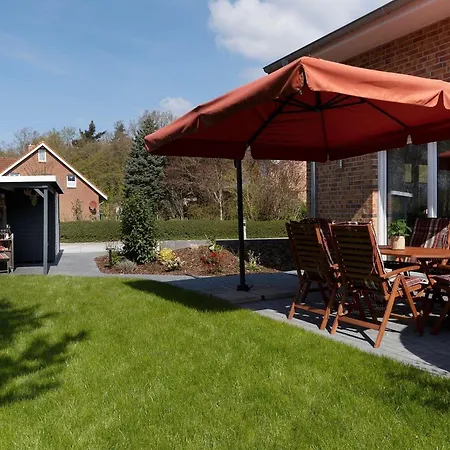 Holiday home Haus Lachmoewe *